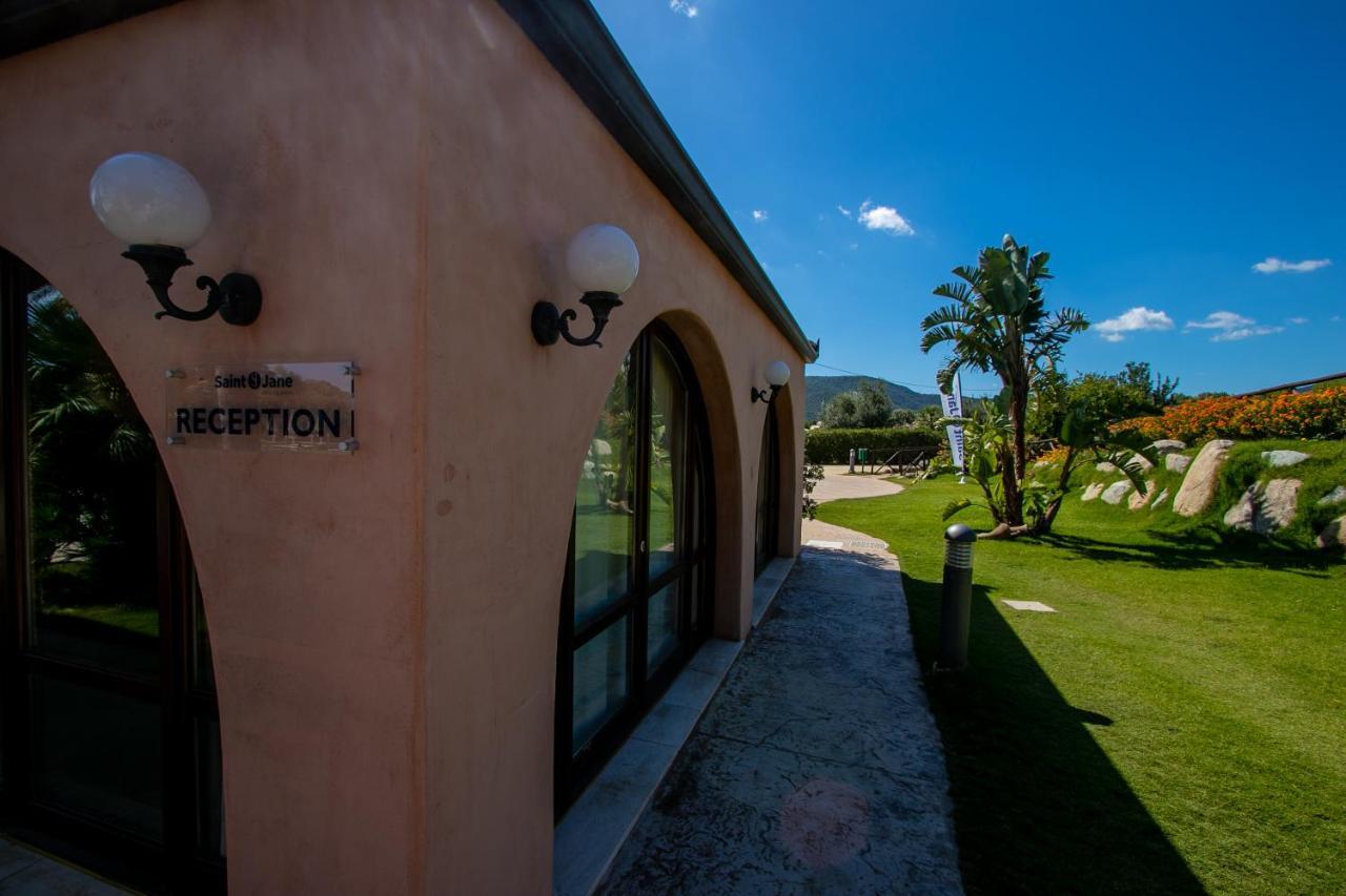 Alma Resort Castiadas Dış mekan fotoğraf
