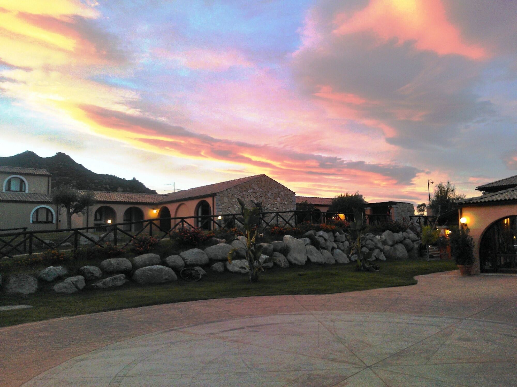 Alma Resort Castiadas Dış mekan fotoğraf